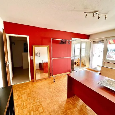 Διαμέρισμα Rustic Apartment, Private